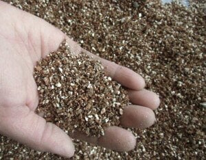 バーミキュライト